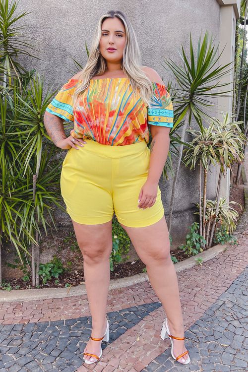 Shorts Bengaline Camille Fenda Amarelo Plus Size