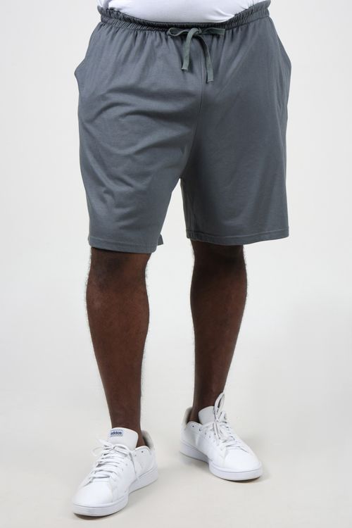Short malha plus size cinza chumbo