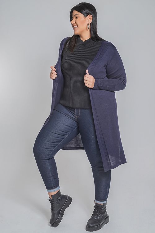 Cardigan trico alongado plus size azul marinho