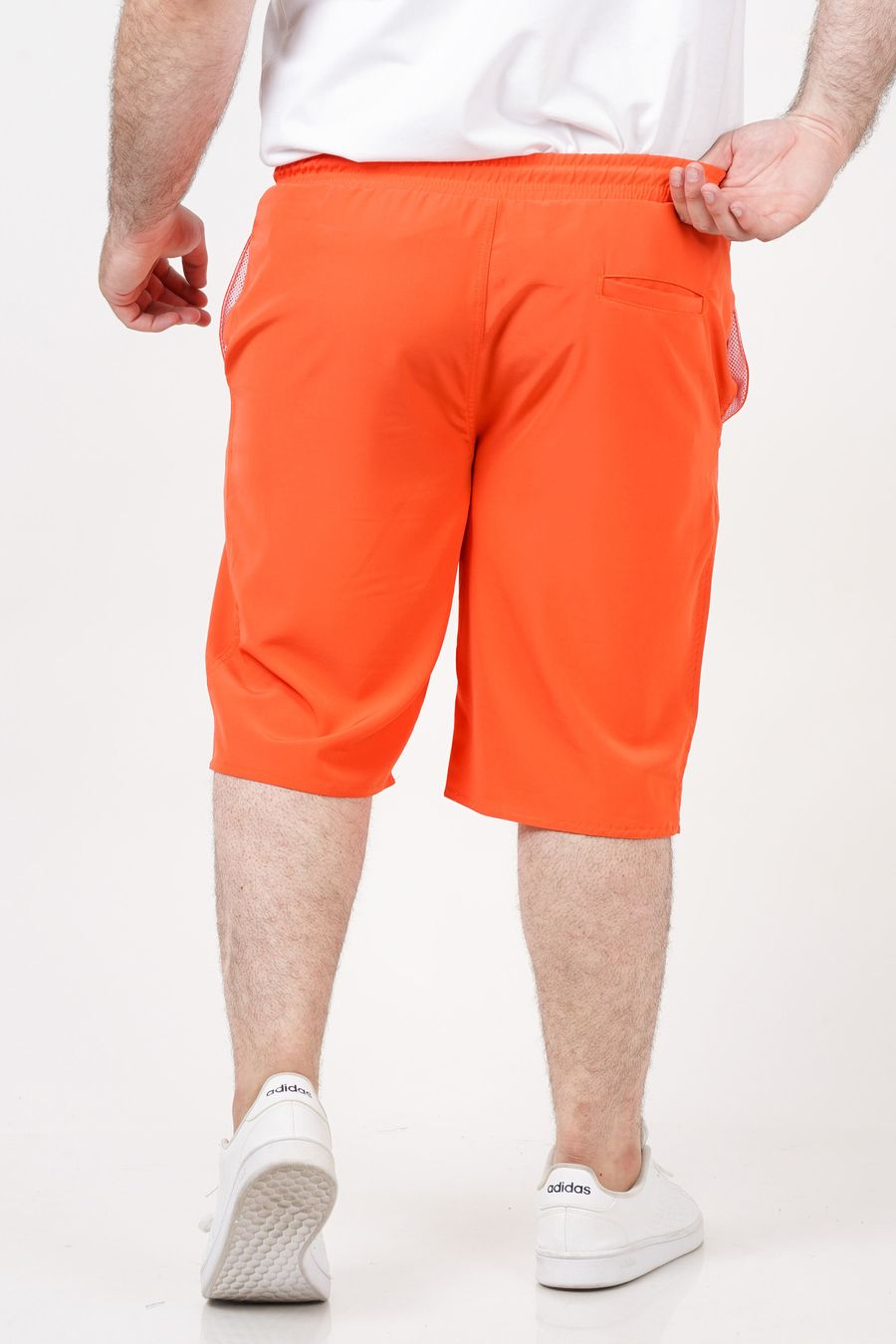 Bermuda lisa de tactel com elastano plus size laranja