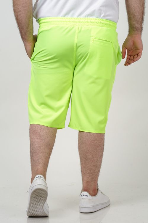 Bermuda lisa de tactel com elastano plus size amarelo