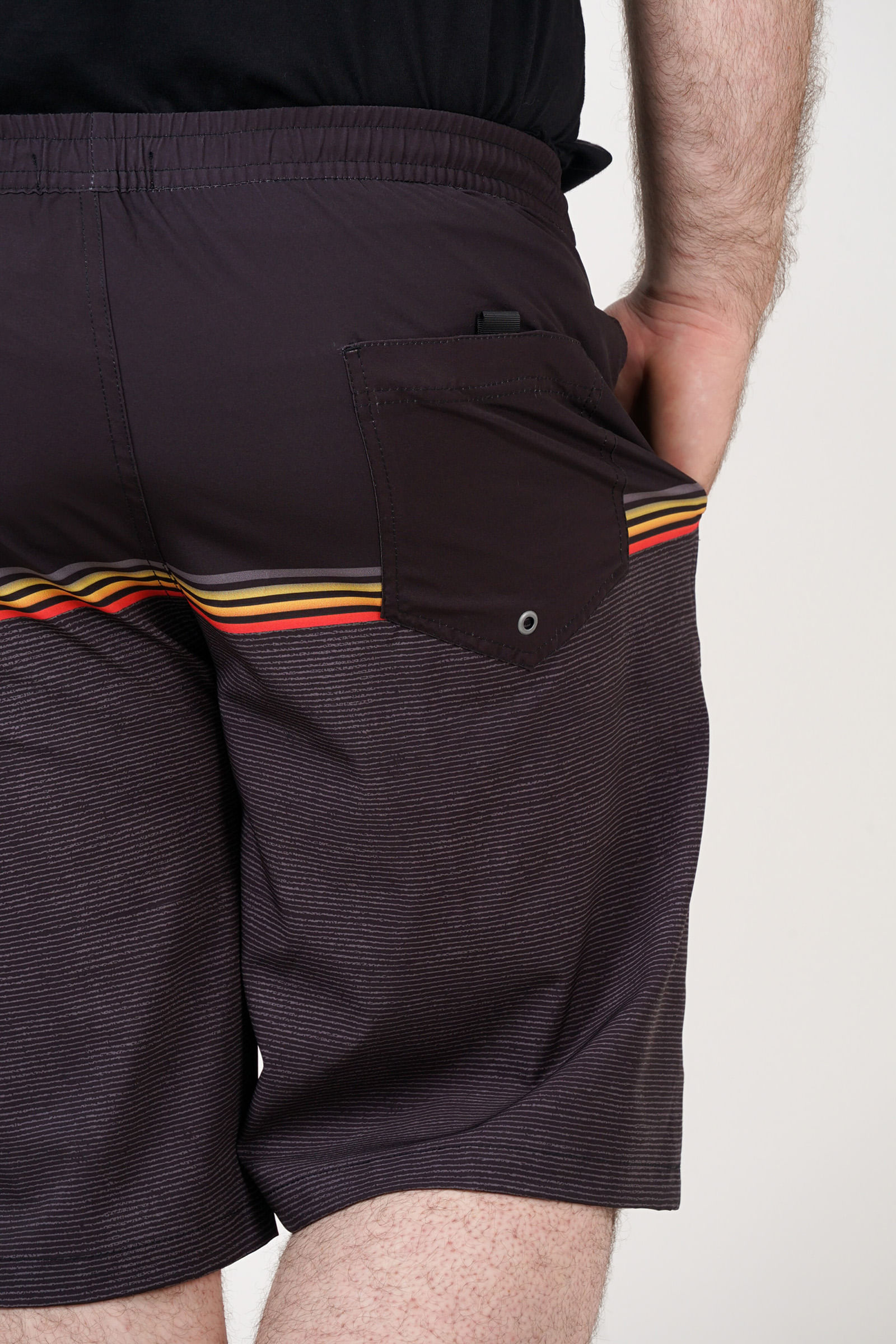 Bermuda-de-tactel-estampado-plus-size