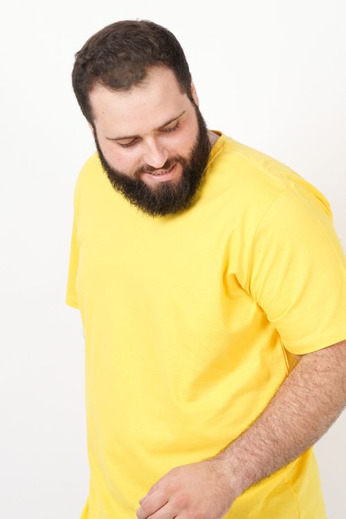 Camiseta básica copa plus size amarelo