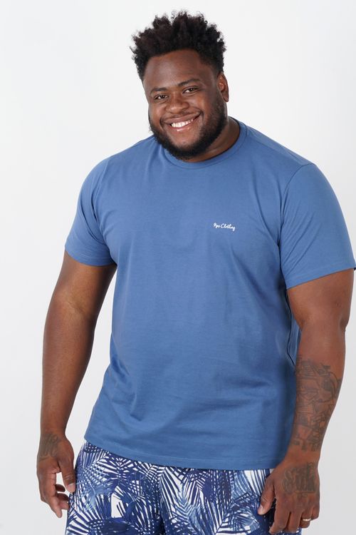 Camiseta com estampa coqueiros plus size azul