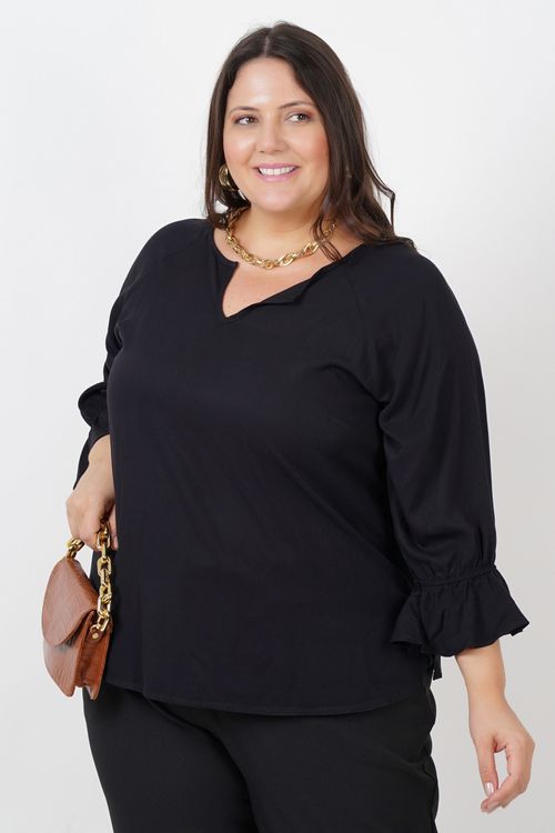 Blusa de viscose com manga solta plus size preto