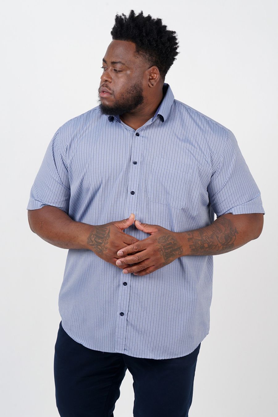 Camisa manga curta tricoline xadrez plus size azul marinho