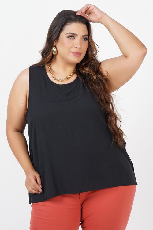 Regata de viscose com botões na lateral plus size preto