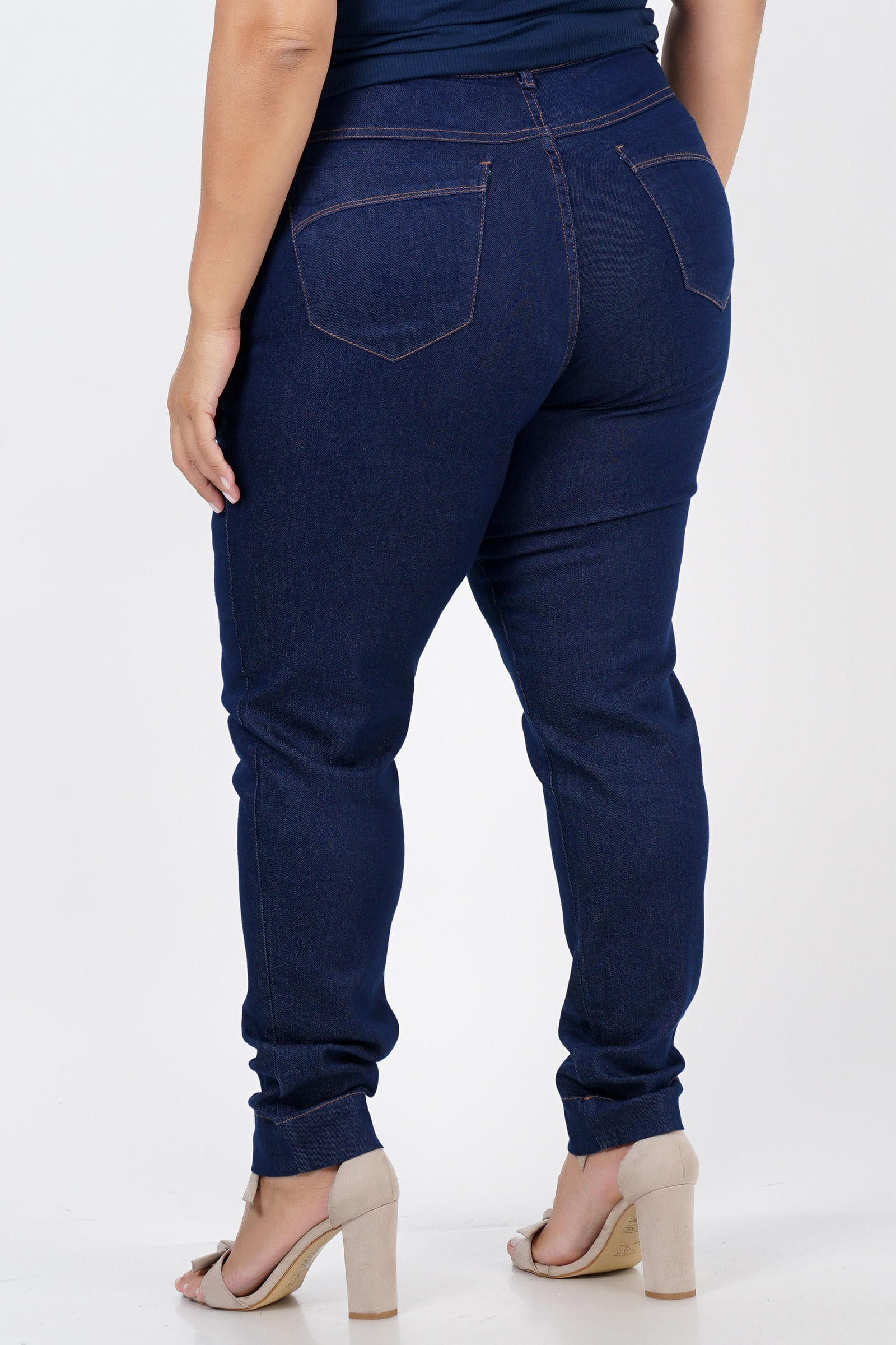 Calca-skinny-jeans-barra-larga-plus-size_0102_2