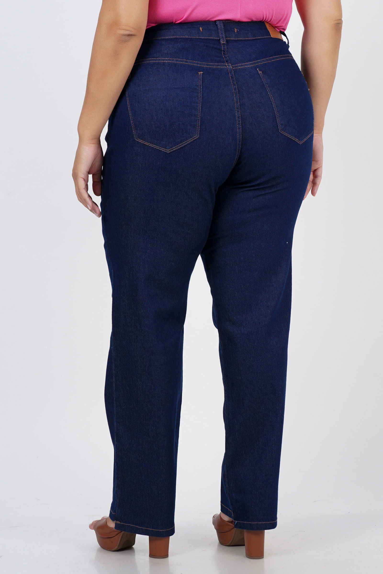 Calca-reta-jeans-cos-transpassado-plus-size_0102_2
