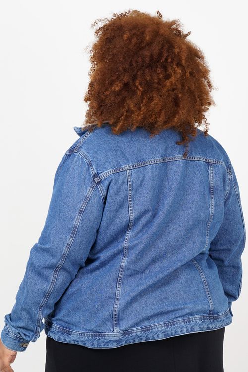 Jaqueta jeans com pelo plus size jeans blue