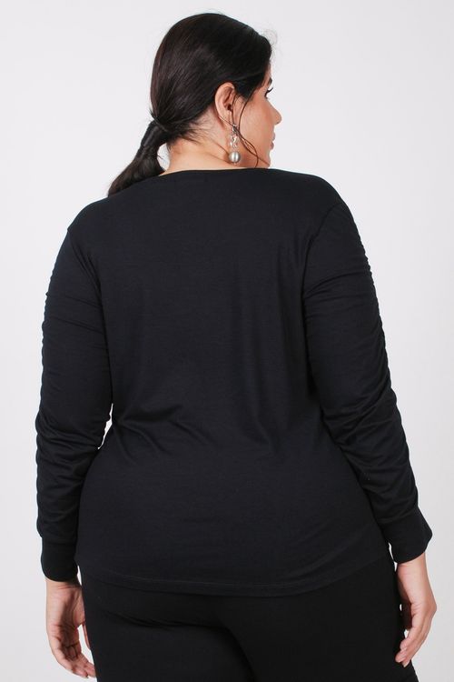 Blusa manga longa franzida plus size preto