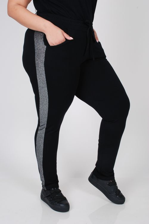 Calça de moletinho com faixa metalizada plus size preto