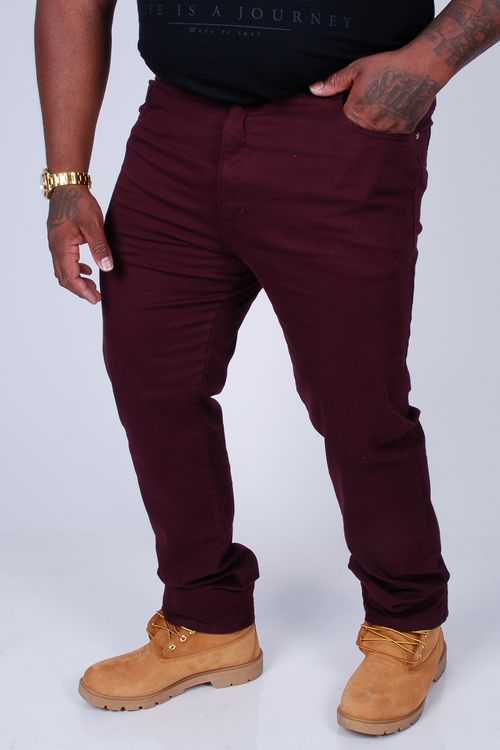 Calça sarja reta confort plus size vinho