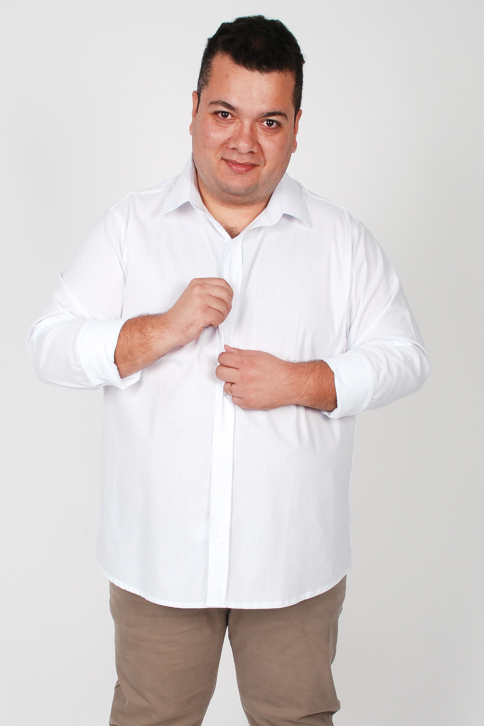 Camisa-manga-longa-lisa-plus-size