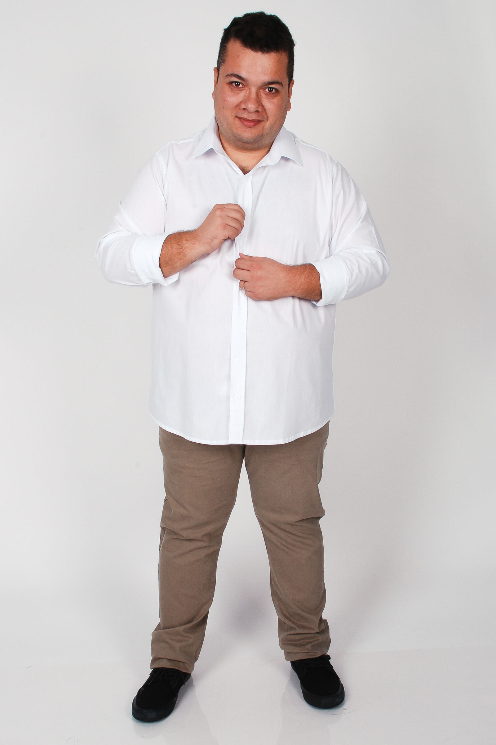 Camisa-manga-longa-lisa-plus-size_0009_3