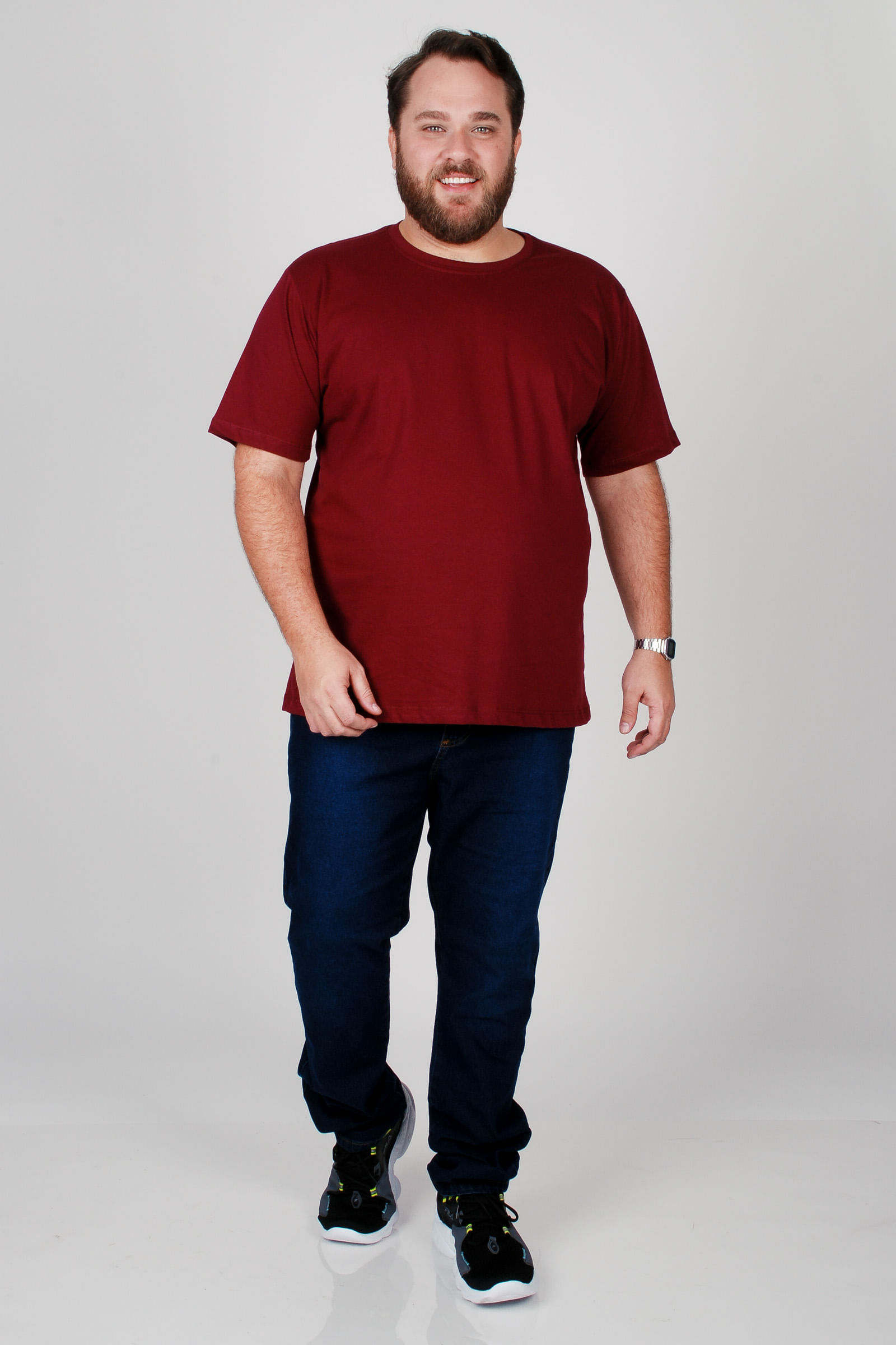Camiseta-basica-masculina-plus-size
