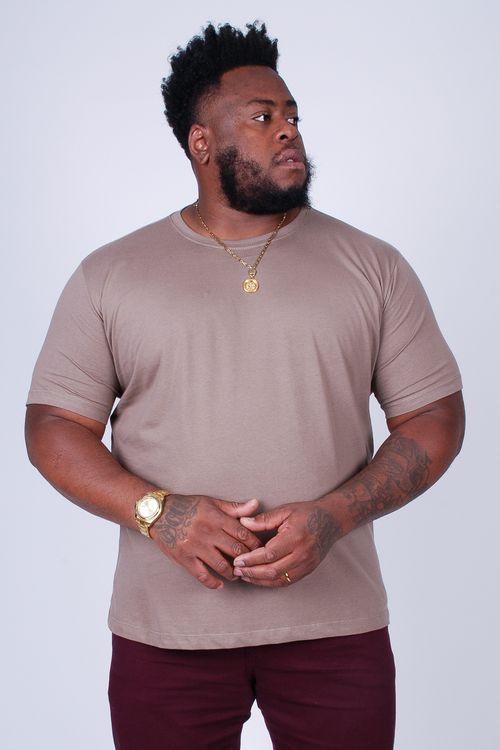 Camiseta básica masculina plus size kaki