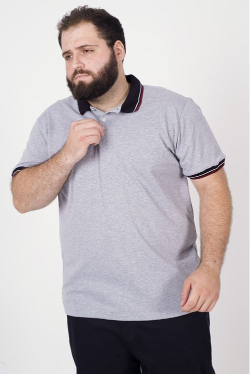 Polo  com frizo na gola e punhos plus size cinza
