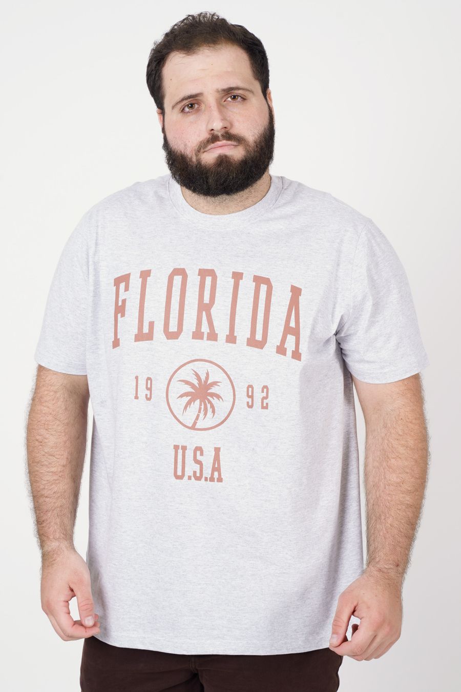 Camiseta manga curta mescla  estampa florida plus size cinza