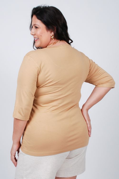 Blusa manga com estampa plus size bege