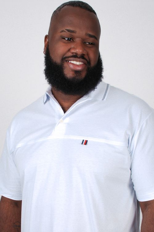 Camiseta polo malha lisa plus size branco