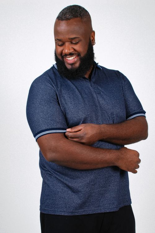 camiseta polo malha mesclada plus size azul marinho