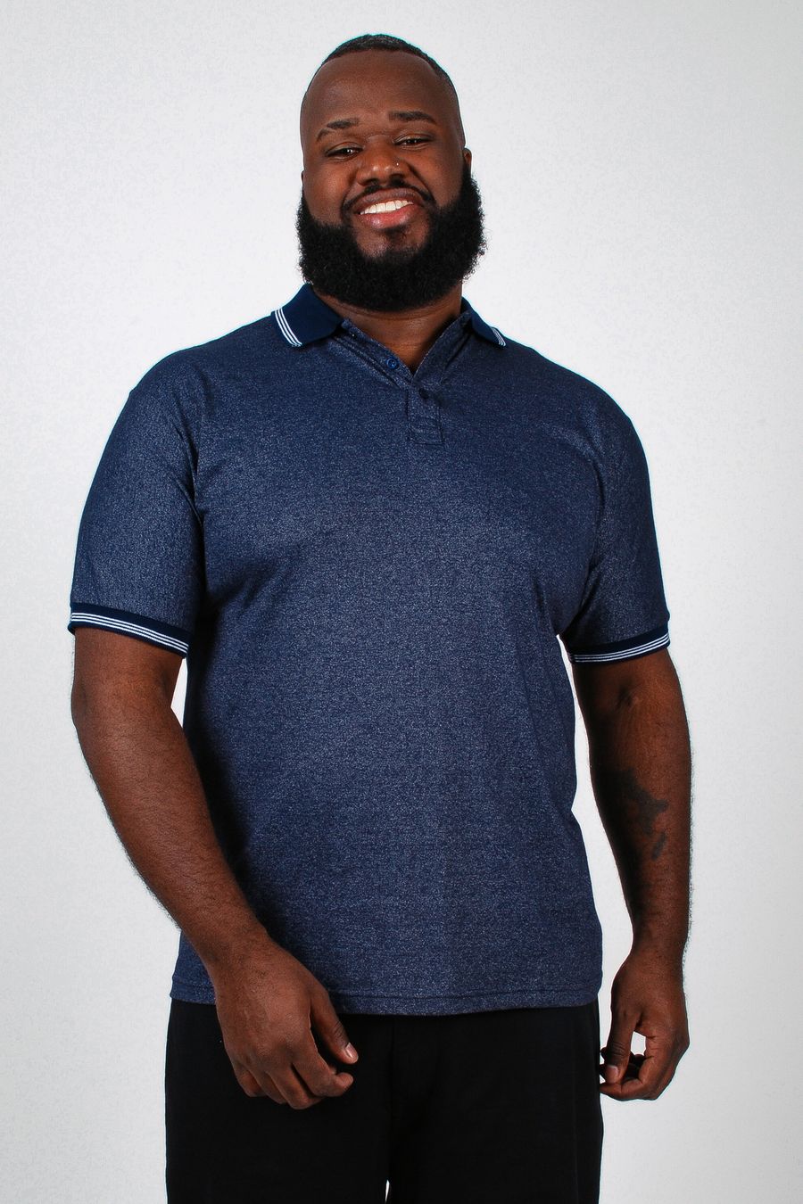 camiseta polo malha mesclada plus size azul marinho
