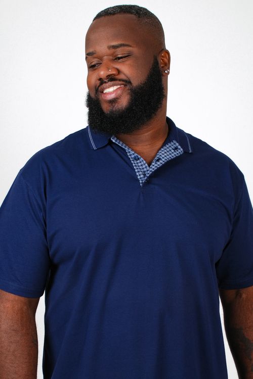 Camiseta polo manga curta plus size azul marinho