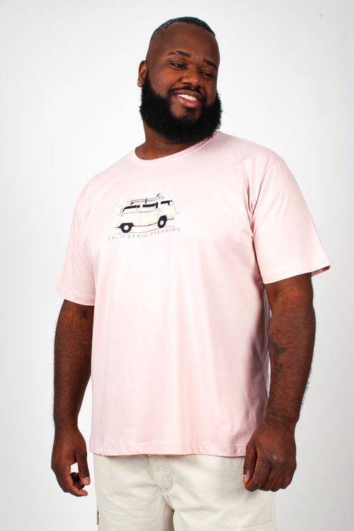 Camiseta estampa kombi plus size rosa