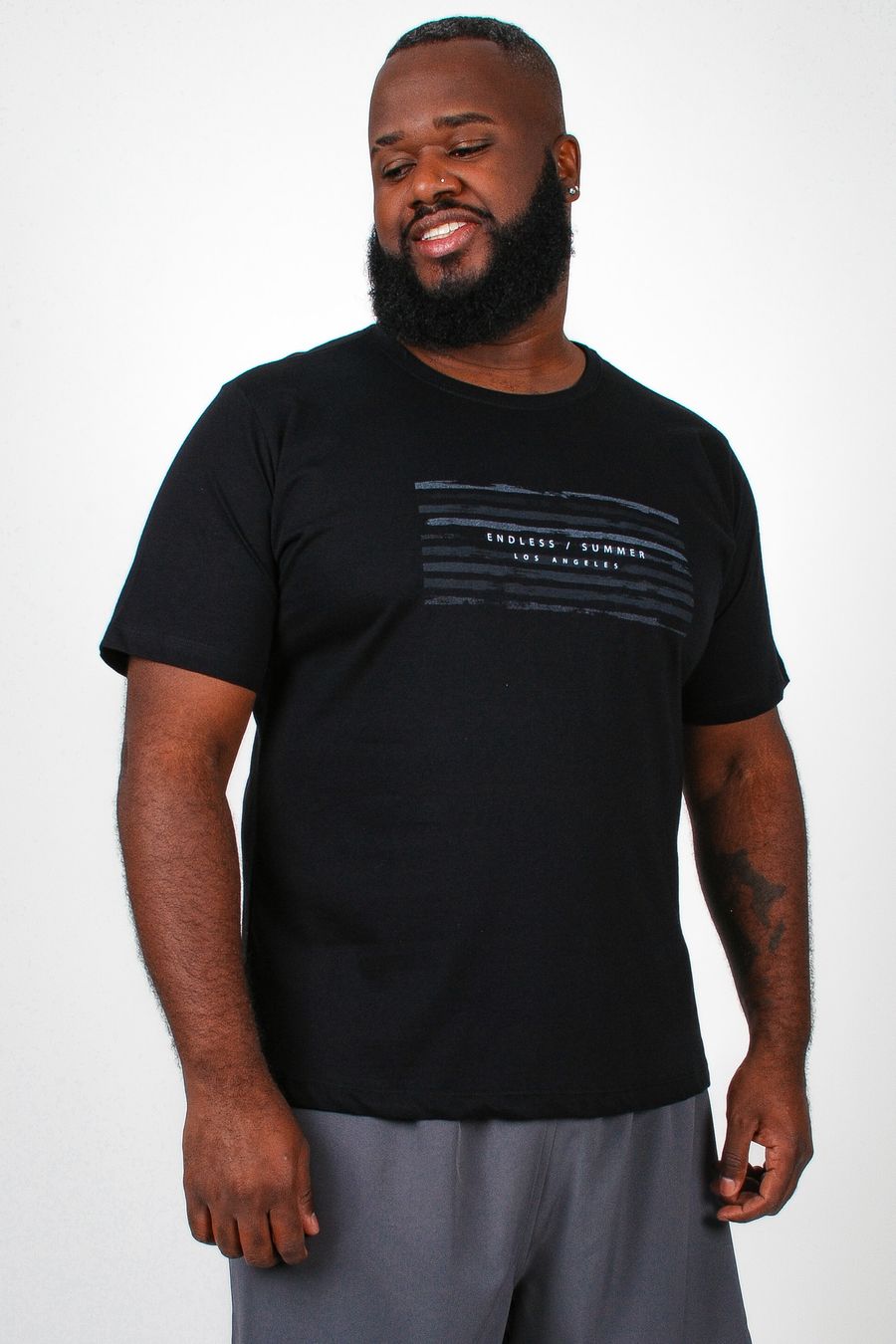 Camiseta estampa summer plus size preto