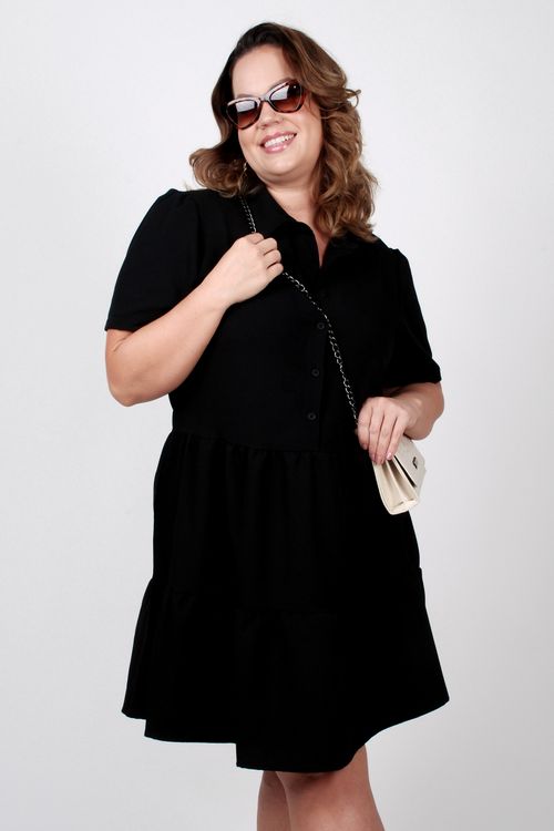 Vestido em crepe com gola plus size preto