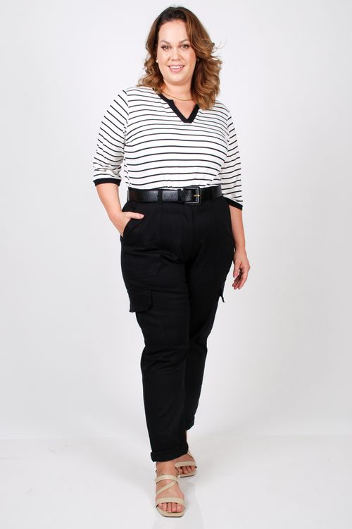 Calça de sarja cargo plus size preto