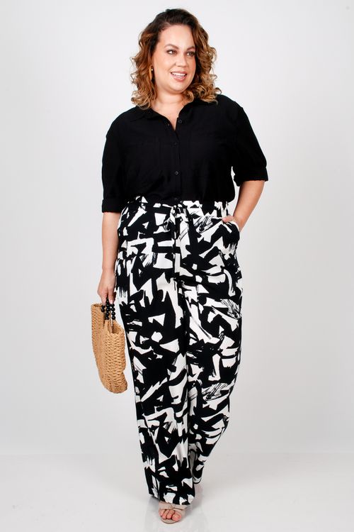 Camisa feminina em viscose plus size preto