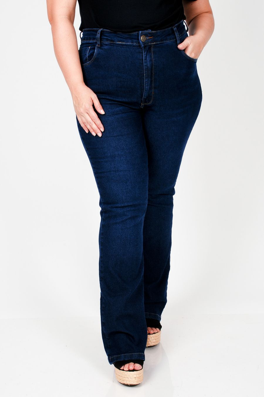 Calça flare jeans plus size jeans blue