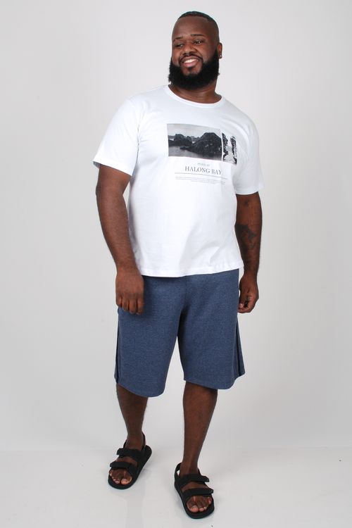 Camiseta com estampa 'halong bay' plus size branco