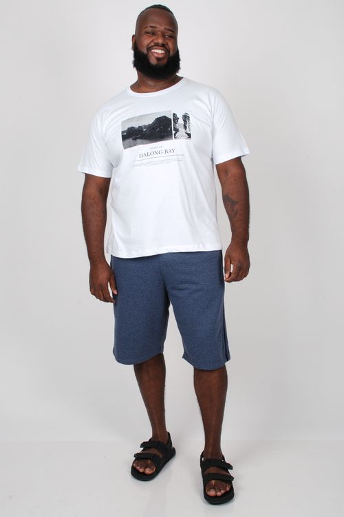 Camiseta com estampa 'halong bay' plus size branco