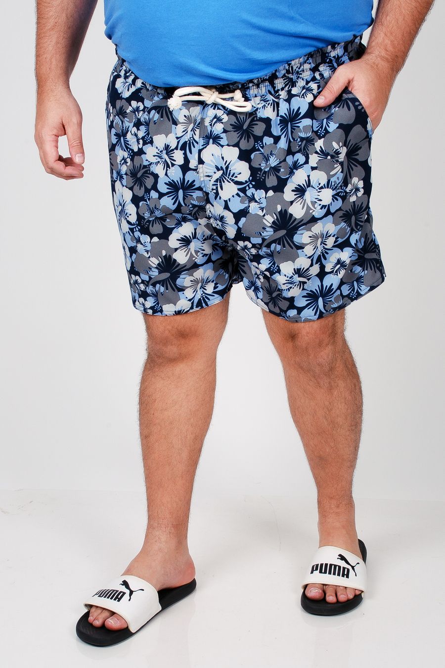 Shorts estampado com elastano plus size azul