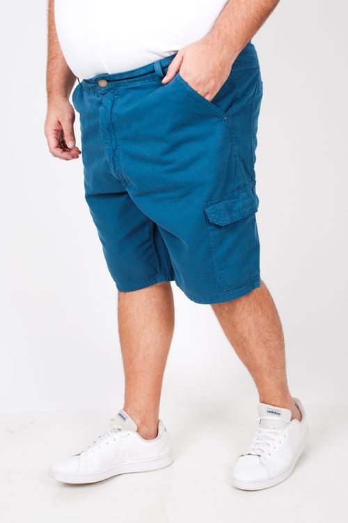 Bermuda sarja básica plus size azul petroleo