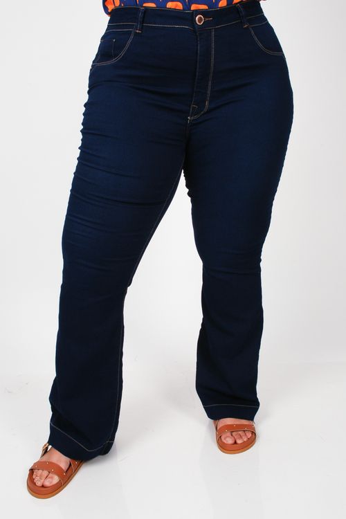 Calça flare com barra larga jeans plus size jeans blue