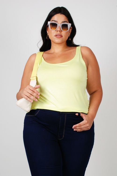 Regata de viscolycra básica plus size amarelo