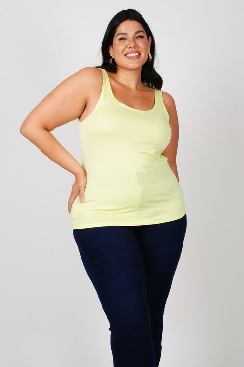 Regata de viscolycra básica plus size amarelo