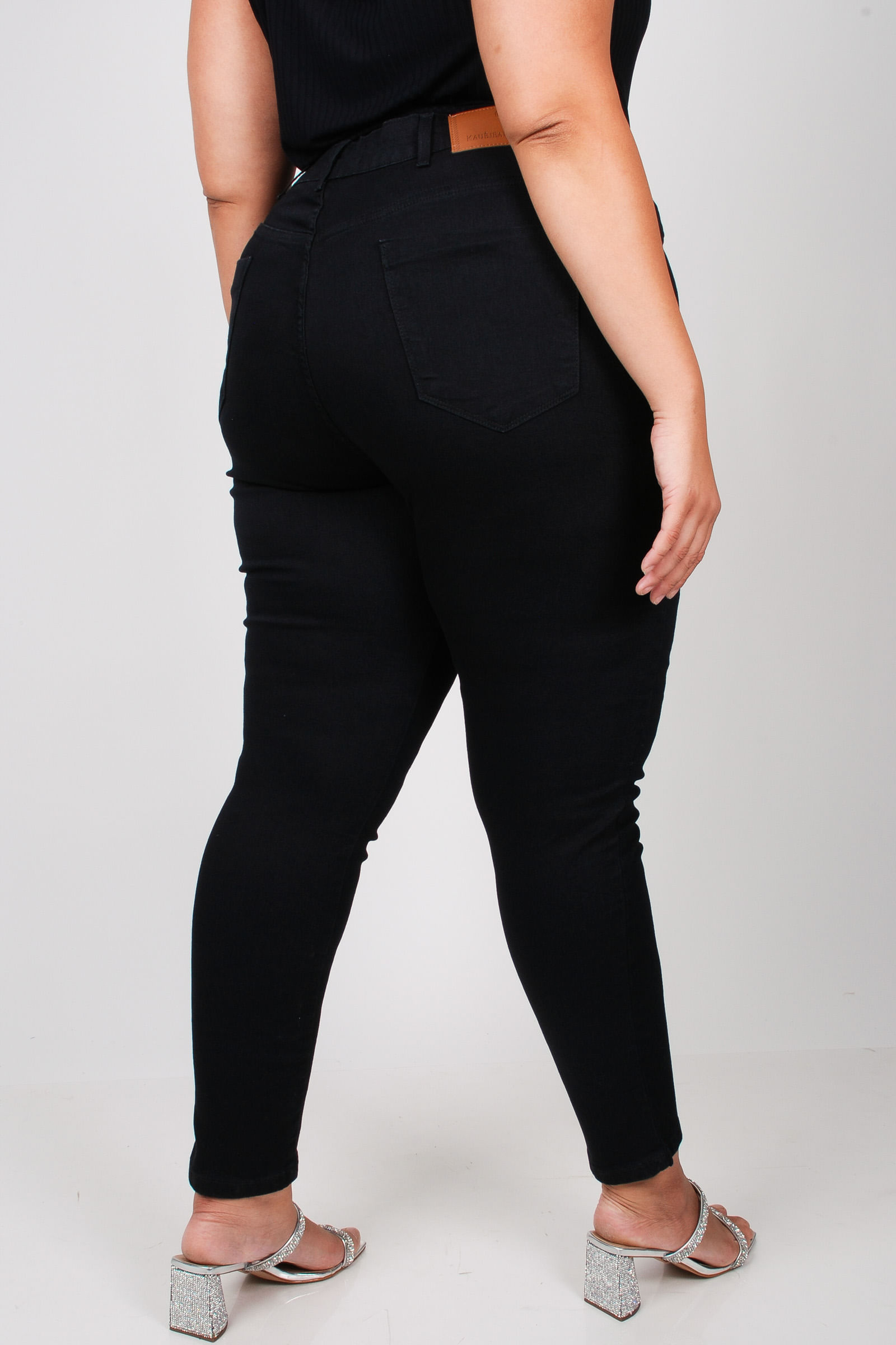 Calca-skinny-black-jeans-estonada-plus-size_0103_4
