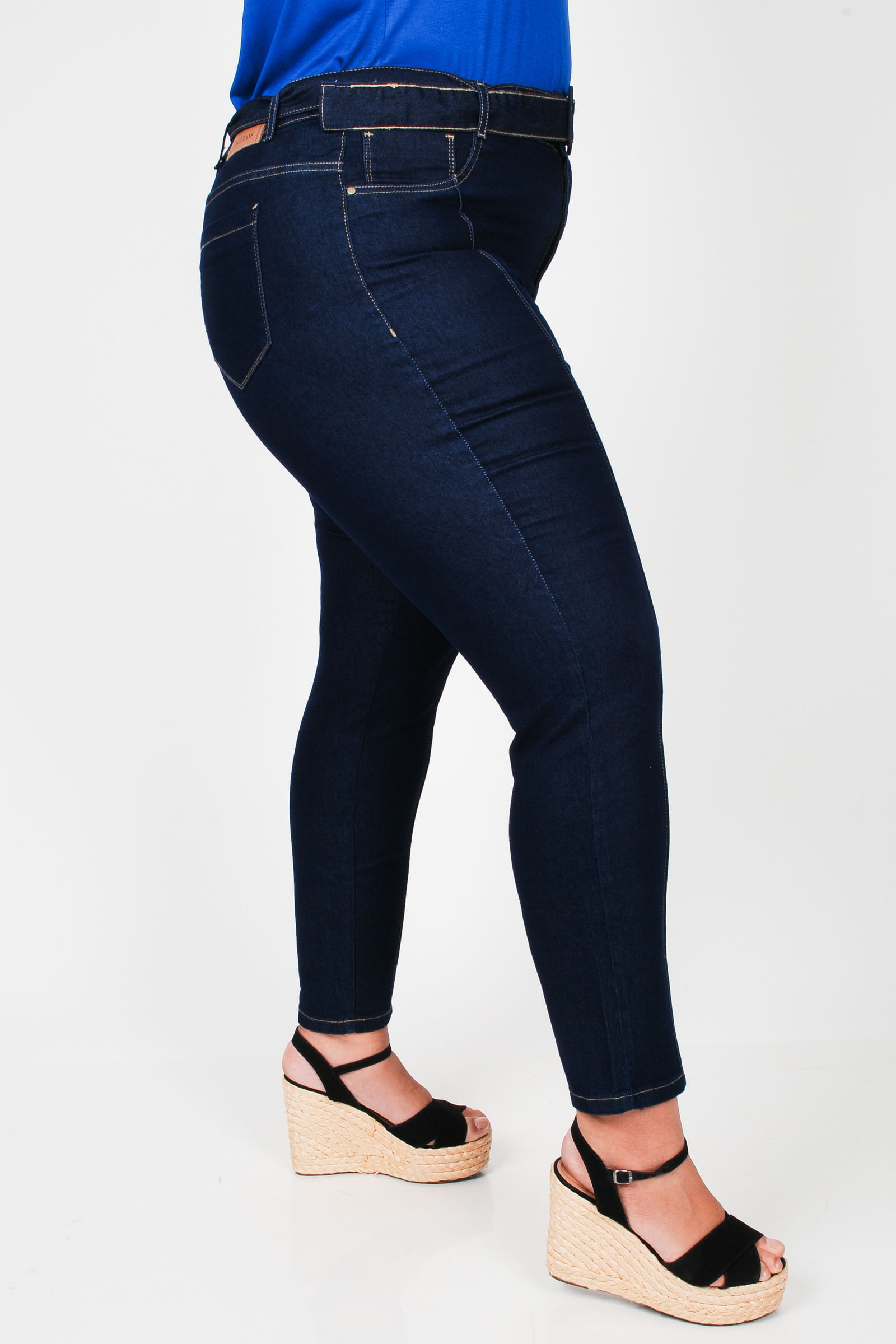 Calca-skinny-jeans-com-cinto-plus-size_0102_3