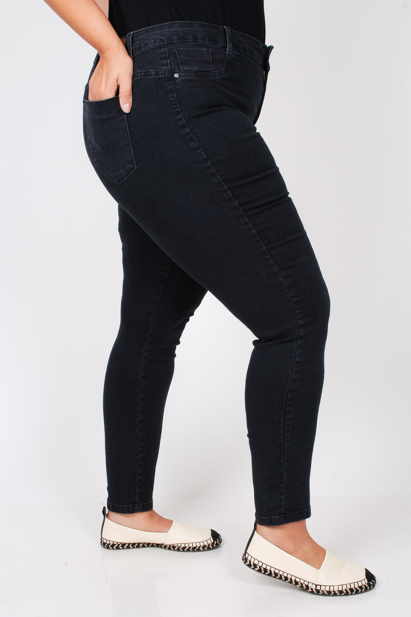 Calca-skinny-black-jeans-plus-size_0103_3