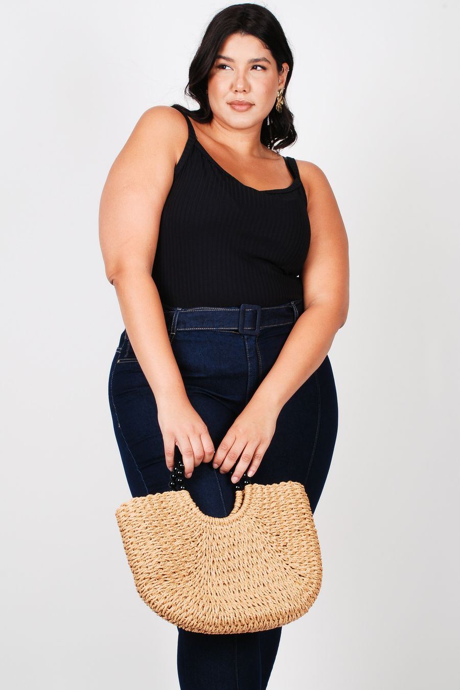 Regata em malha canelada plus size preto