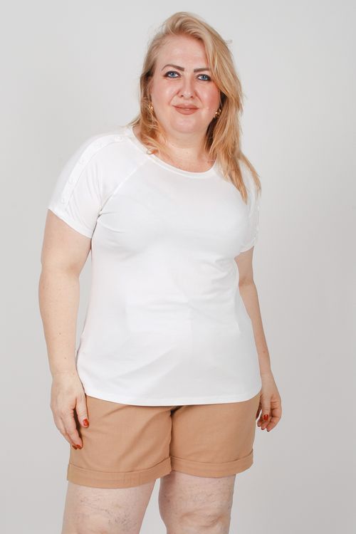 Blusa manga curta com botões plus size off white