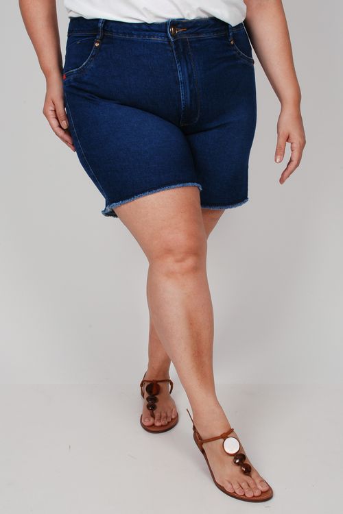 Shorts jeans com barra desfiada plus size jeans blue
