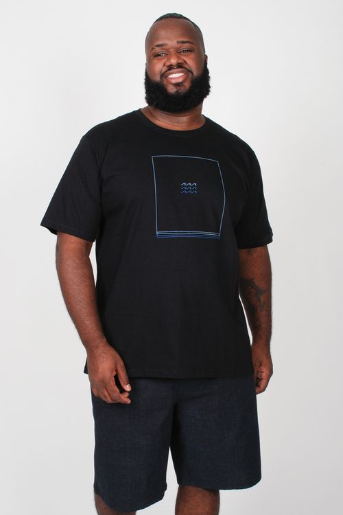 Camiseta com estampa 'minimalista' plus size preto