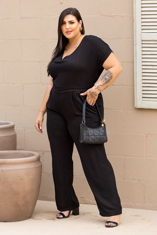 Macacao Longo Talita Plus Size PRETO