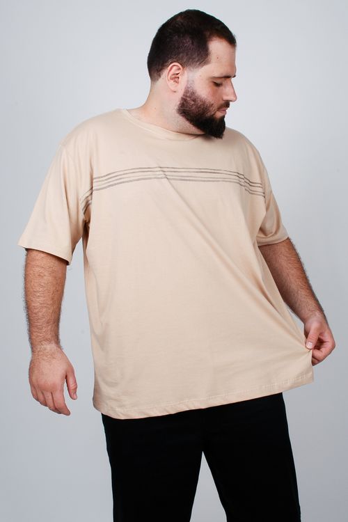 Camiseta com estampa de listras plus size bege